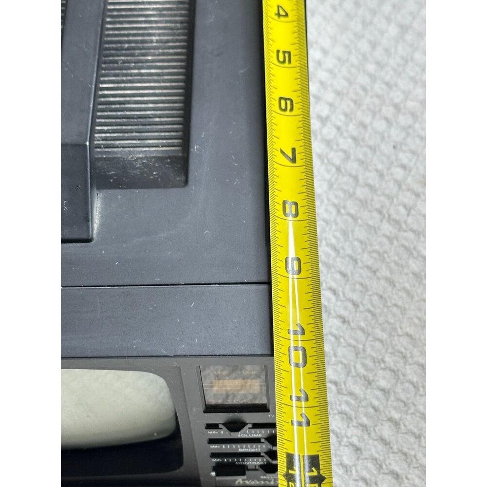 Avanti Portable Retro Analog TV VHF/UHF Tuning Handle Model TV-52W 90s B&W WORKS - Picture 14 of 16
